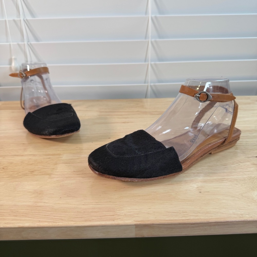 Free People Ankle Strap Flat Sandals Womens Black CalfHair Leather Comfort - 7.5